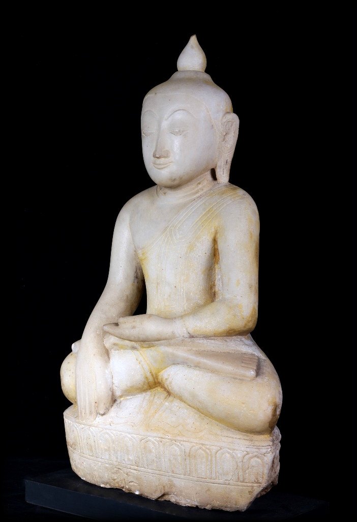#alabasterbuddha #stonebuddha #burmabuddha #burmesebuddha #buddha #buddhas #buddhastatue #buddhastatues #antiquebuddhas #antiquebuddha #statue